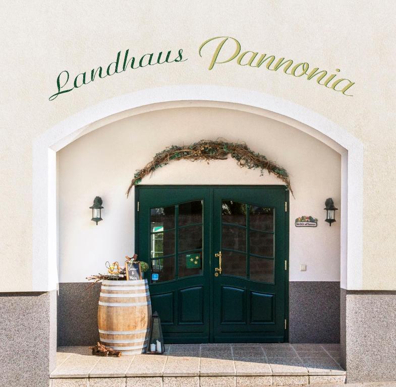 Landhaus Pannonia Mörbisch am See Екстериор снимка